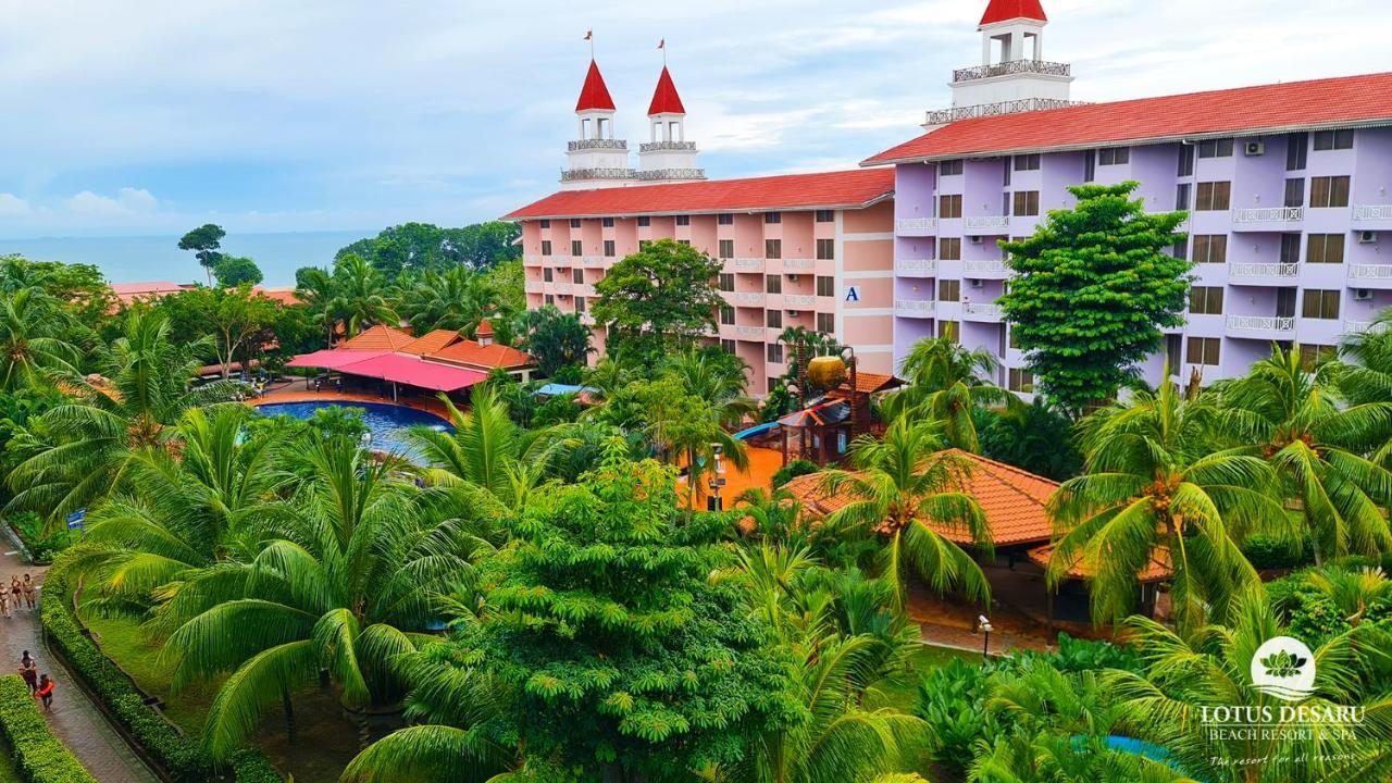 Lotus Desaru Beach Resort & Spa Bandar Penawar Exterior foto