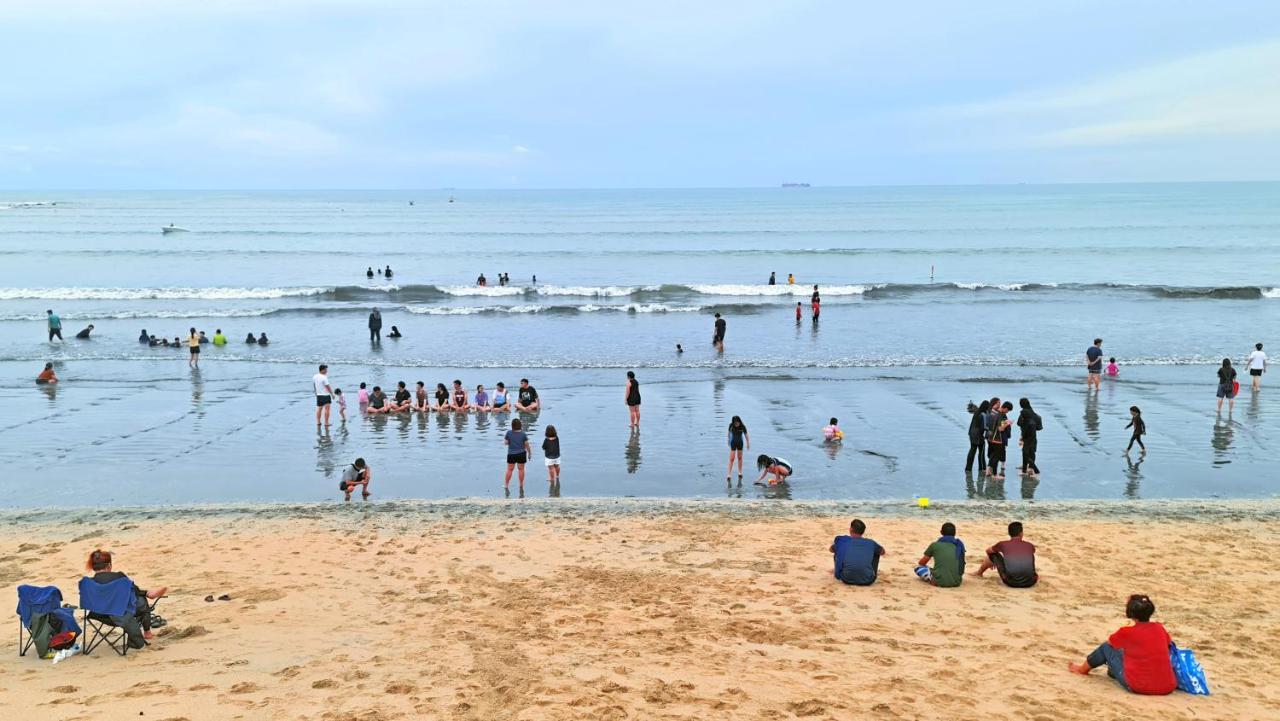 Lotus Desaru Beach Resort & Spa Bandar Penawar Exterior foto